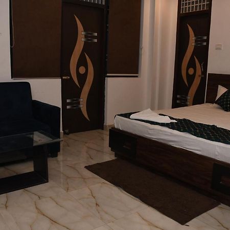Hotel Vista Palace Патна Екстер'єр фото